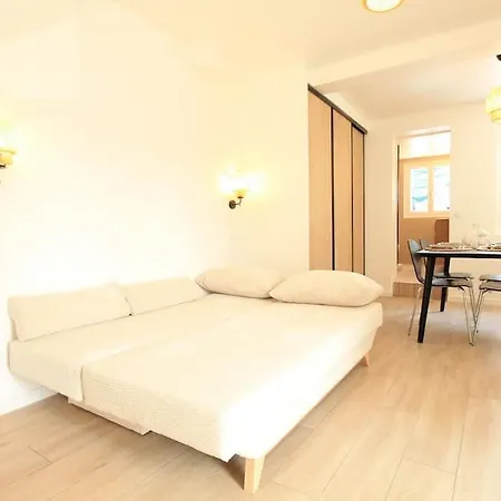Disponible - Maison Entiere Renovee - Matelas Emma - Rerb, 5mn Paris - Parking Rue Gratuit - Matelas Emma - 6 Pers - 2 Terrasses וילה