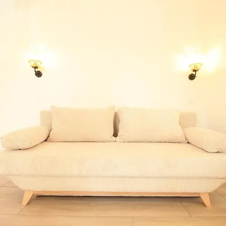 וילה Disponible - Maison Entiere Renovee - Matelas Emma - Rerb, 5mn Paris - Parking Rue Gratuit - Matelas Emma - 6 Pers - 2 Terrasses