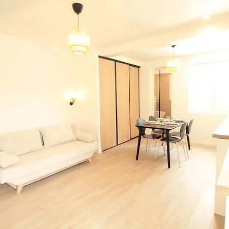Disponible - Maison Entiere Renovee - Matelas Emma - Rerb, 5mn Paris - Parking Rue Gratuit - Matelas Emma - 6 Pers - 2 Terrasses וילה